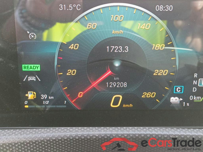 MERCEDES-BENZ Clase A / 2018 / 4P / sedán Sedán A 250 e #5