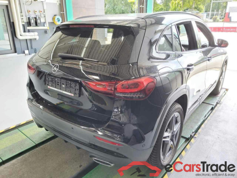 Mercedes-Benz GLA (BM 247)(02.2020->) DE - SUV5 GLA 250 e EU6d, AMG Line, 2020 - 2023 #3