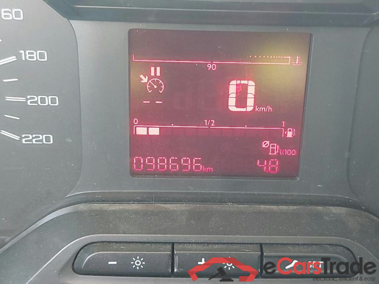 PEUGEOT Partner / 2018 / 3P / furgón derivado de turismo Pro Standard 600kg BlueHDi 73kW (AC) #5