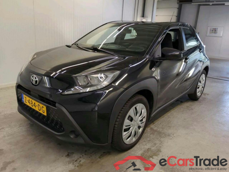 TOYOTA Aygo X 1.0 VVT-i MT Play