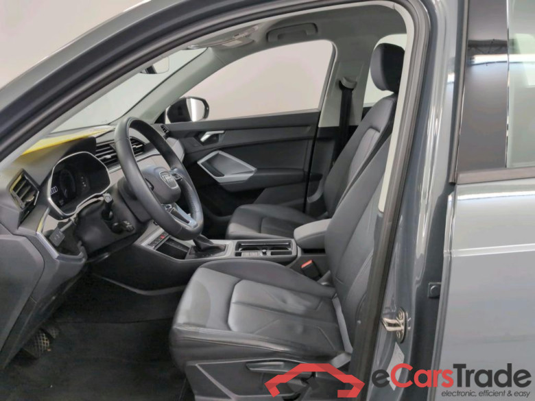 AUDI Q3 1.4 45 TFSI E S TRONIC #5