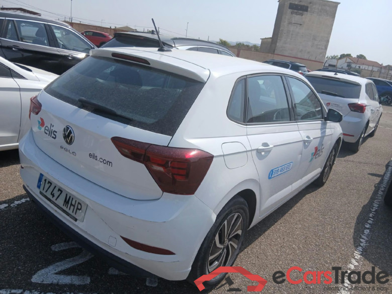 VOLKSWAGEN Polo / 2021 / 5P / berlina con portón Life 1.0 TSI 70kW (95CV) #2