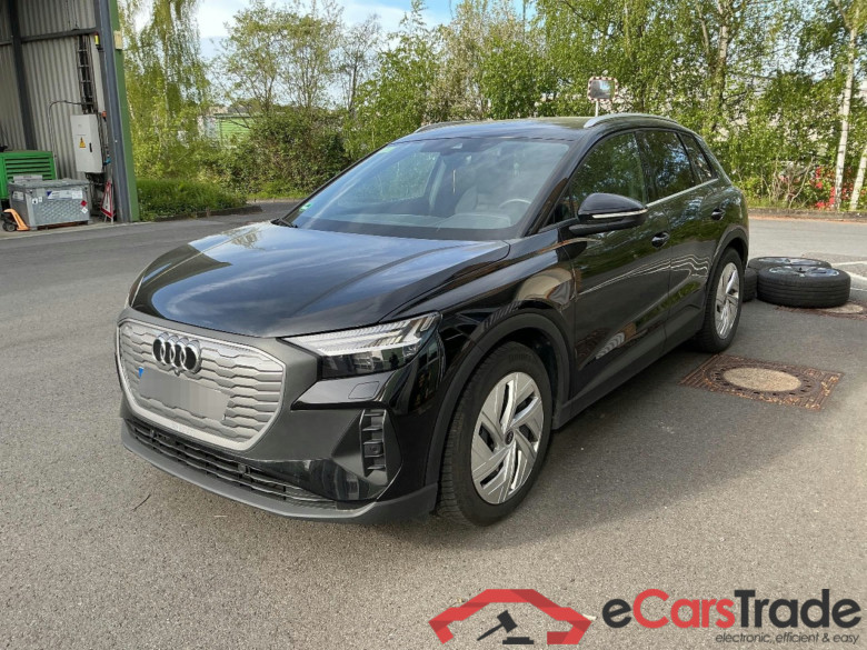 Q4 e-tron 40 e-tron