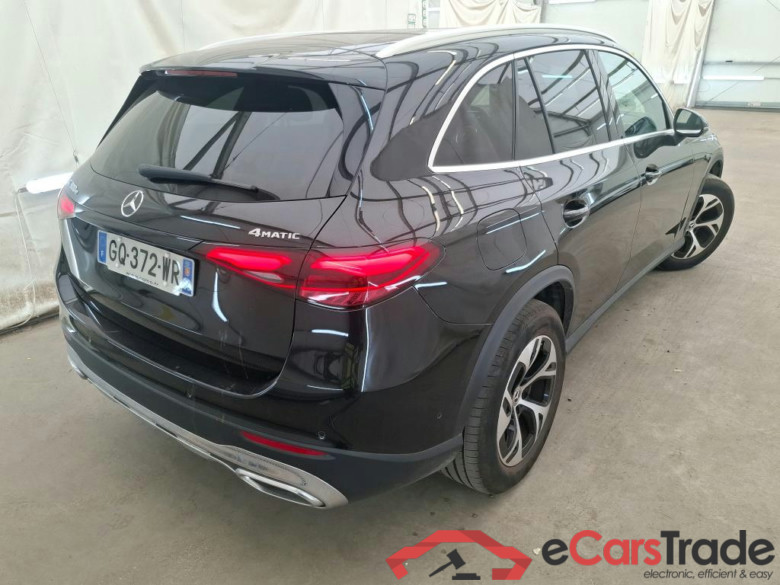 MERCEDES-BENZ GLC / 2022 / 5P / SUV GLC 300 e Business Line 4MATIC #3