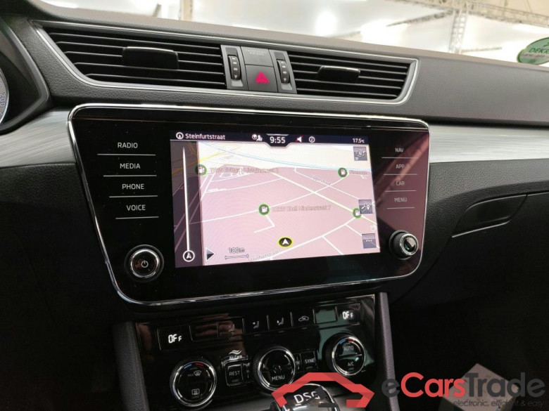 SKODA Superb Combi 110 kW #2