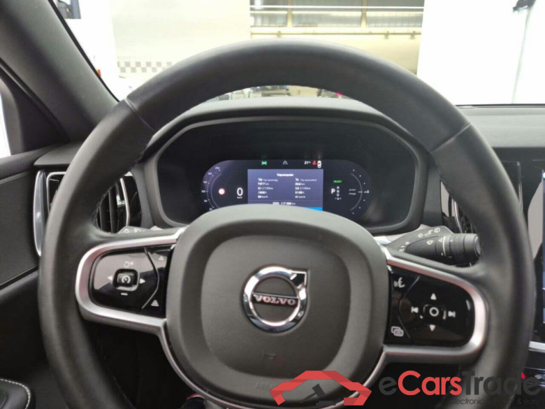 VOLVO V60 2.0 T6 AWD + Dark #4