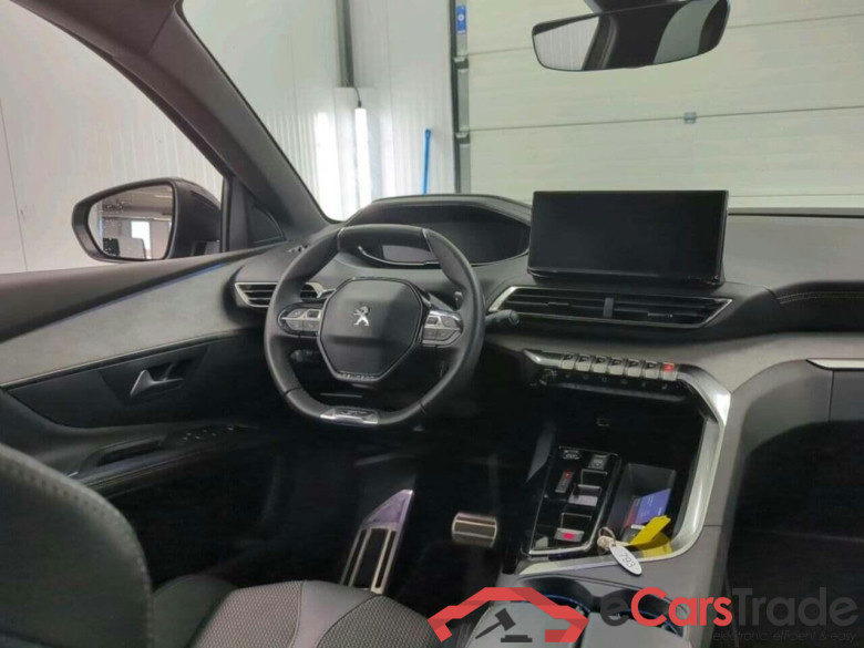 PEUGEOT 5008 1.2 PureT. GT #3
