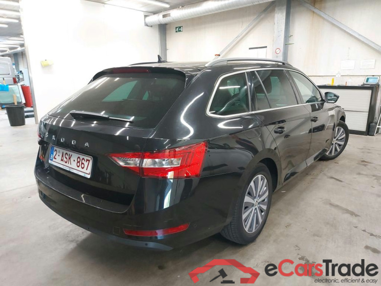 SKODA - SKO SUPERB COMBI TSI ACT 150PK Clever With Leather & Side & Park Assist  * PETROL * #2
