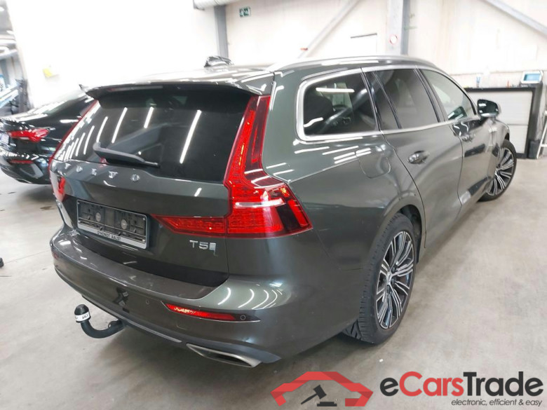 VOLVO - VOL V60 T5 250PK Geartronic With Climatic & Navigation & Heated Electric Sport Seats & Park Sensors Front & Rear  * PETROL * #2