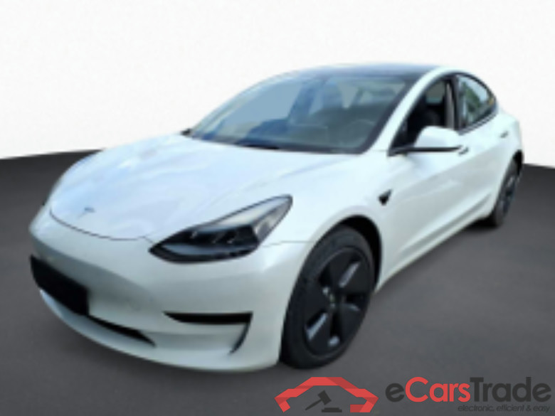 TESLA Model 3 RWD Hinterradantrieb 4d 239kW