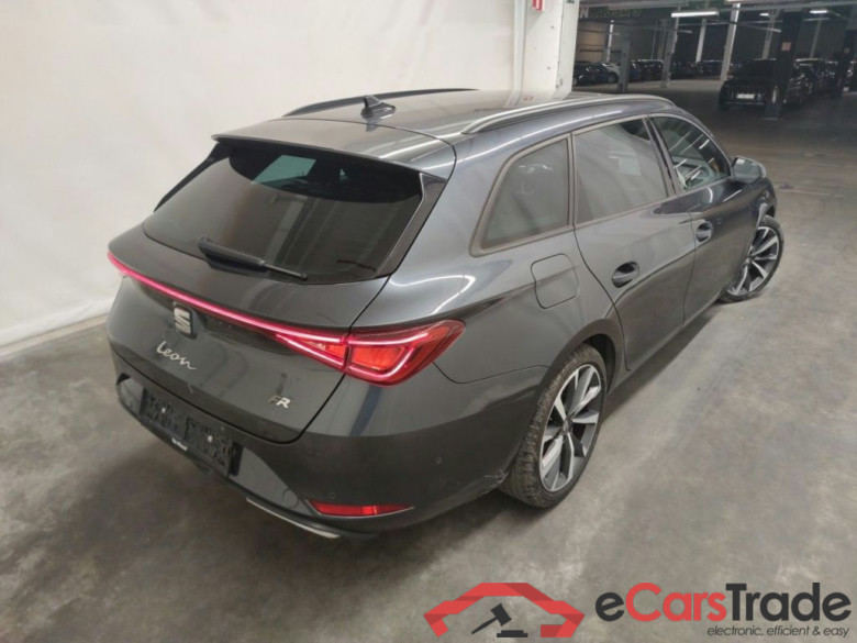 SEAT Leon ST 1.5 eTSI MHEV 150 FR DSG 5d #2