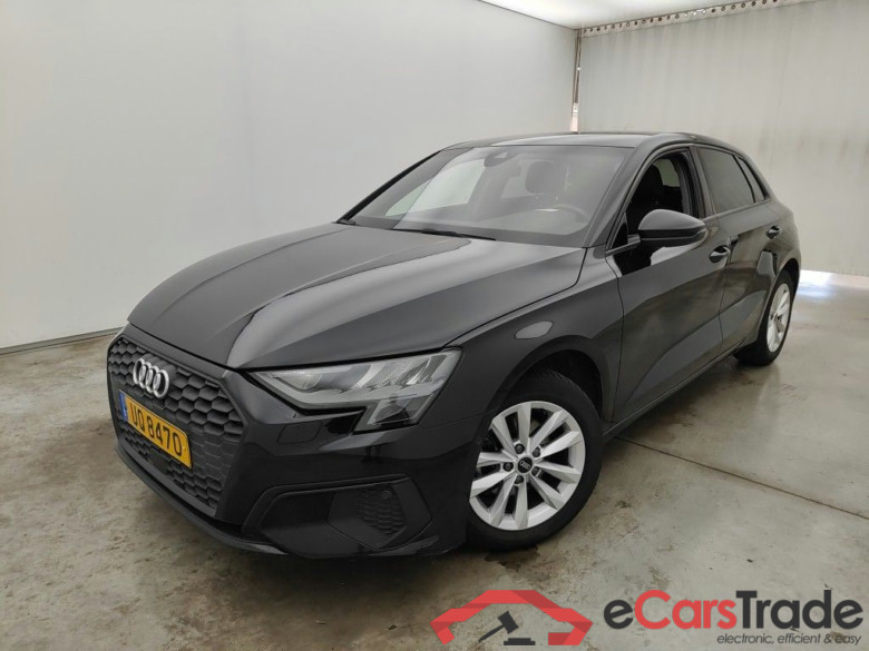AUDI A3 SPORTBACK DIESEL - 2020 30 TDi 116hp Business Edition Attraction S tronic 5d (BE version) #2