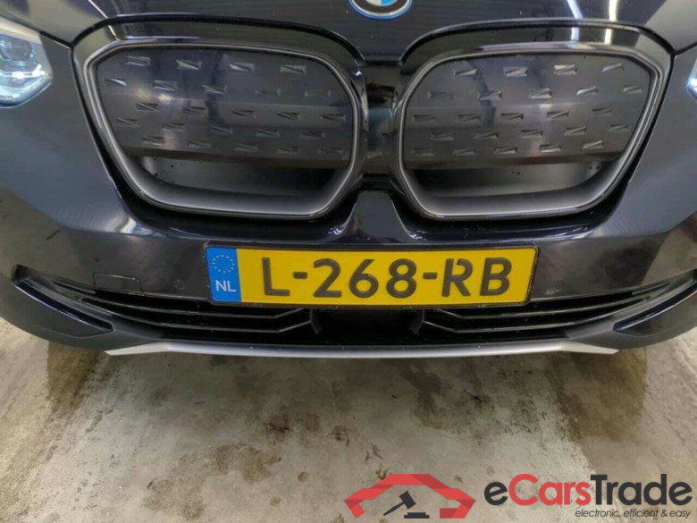 BMW iX3 Executive #4
