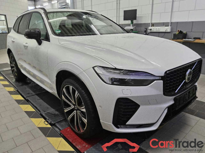 Volvo XC60 (03.2017->) DE - SUV5 B4 (Benzin) 2WD EU6d, R-Design Mild-Hybrid, (Facelift) 2021 - 2022 #2