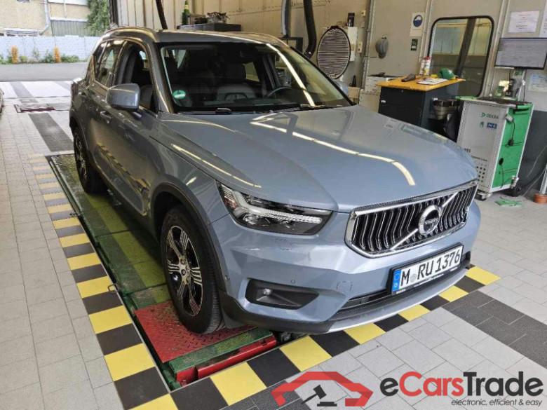 Volvo XC40 (2017->) DE - SUV5 B4 2WD EU6d, Inscription, 2020 - 2022 #2