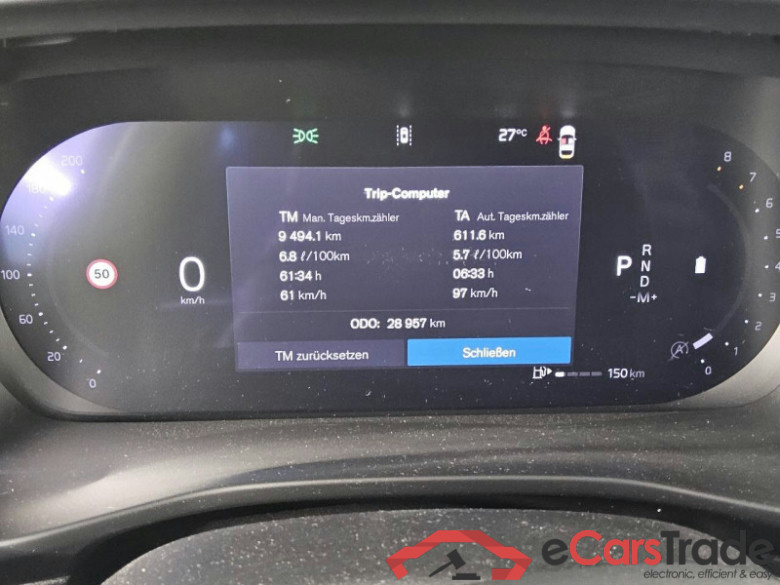 Volvo XC40 (2017->) DE - SUV5 B4 2WD EU6d, Plus Dark, (Facelift) 2022 - 2024 #6