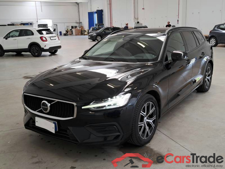 VOLVO V60 / 2019 / 5P / STATION WAGON B3 AUTOM. ESSENTIAL #1