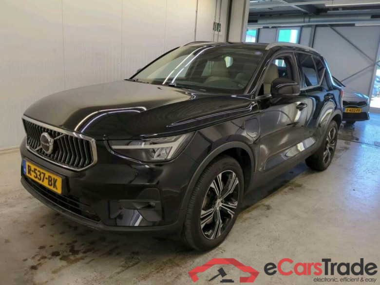 VOLVO XC40 1.5 T5 Plus Bright #1