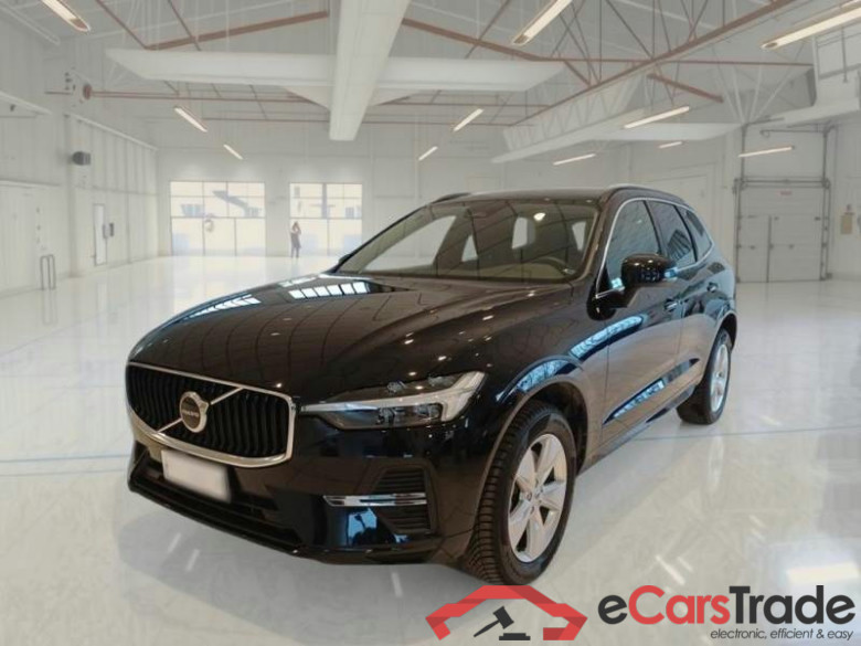 VOLVO XC60 / 2021 / 5P / SUV B4 D AUTOMATICO CORE #1