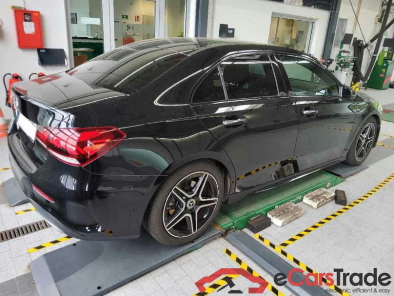 Mercedes-Benz A Limousine (BM 177)(08.2018->) DE - Lim4 A 200 EU6d, AMG Line, 2019 - 2022 #3