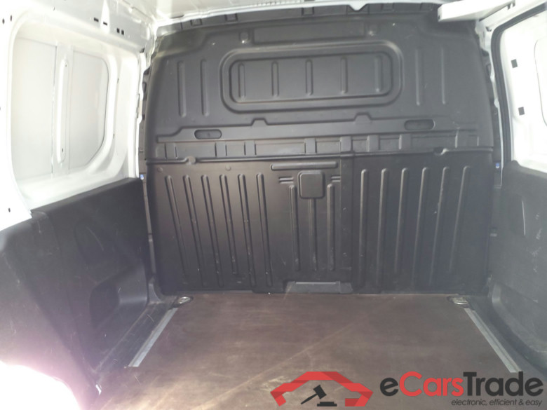 OPEL Combo OPEL Combo  CARGO HDI 100 TAILLE M 950KG + PACK CHANTIER + CAMERA AR + RADIO DAB TABLETTE 8’’ #2