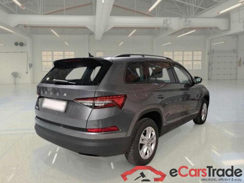 SKODA KODIAQ / 2021 / 5P / SUV 2.0 TDI 110KW EXECUTIVE DSG 7P #2