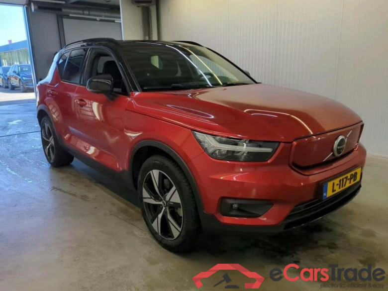 VOLVO XC40 Recharge P8 AWD RDes #5