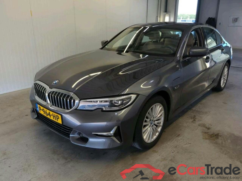 BMW 3-serie 320e Bns Ed. Pl. #1