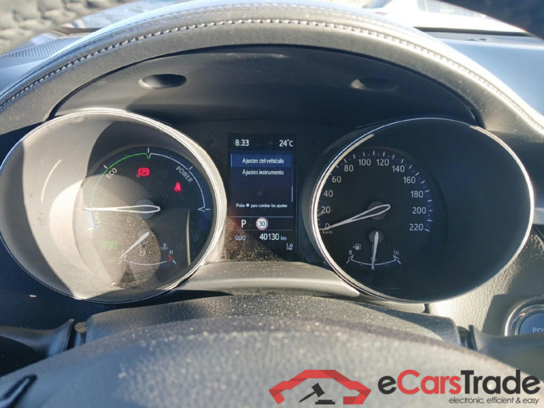 TOYOTA C-HR / 2019 / 5P / todoterreno 1.8 125H Advance #4