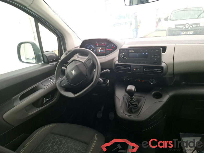 Rifter Active L1 1.2 PureTech 110 CV #5