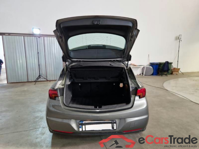 OPEL ASTRA / 2019 / 5P / BERLINA 1.5 CDTI BUSINESS ELEGANCE 122CV SeS AT9 #4