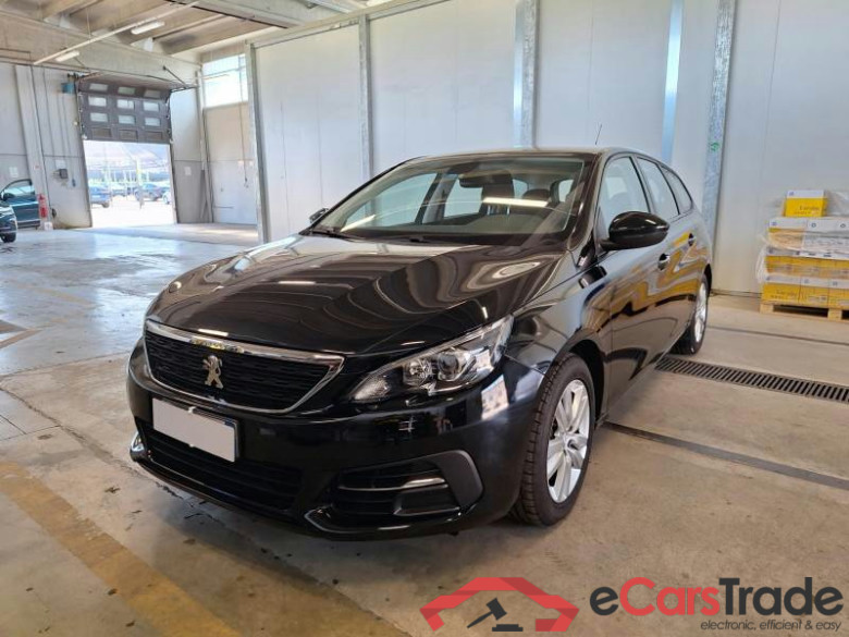 PEUGEOT 308 / 2017 / 5P / STATION WAGON SW ACTIVE BLUEHDI 130 EAT8 SeS AUT. #1