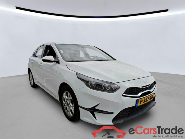 KIA CEE D 88 kW #4