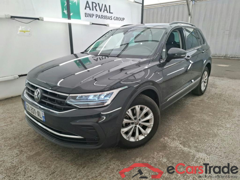 VOLKSWAGEN Tiguan / 2020 / 5P / SUV 2.0 TDI 150 DSG7 LIFE PLUS #1