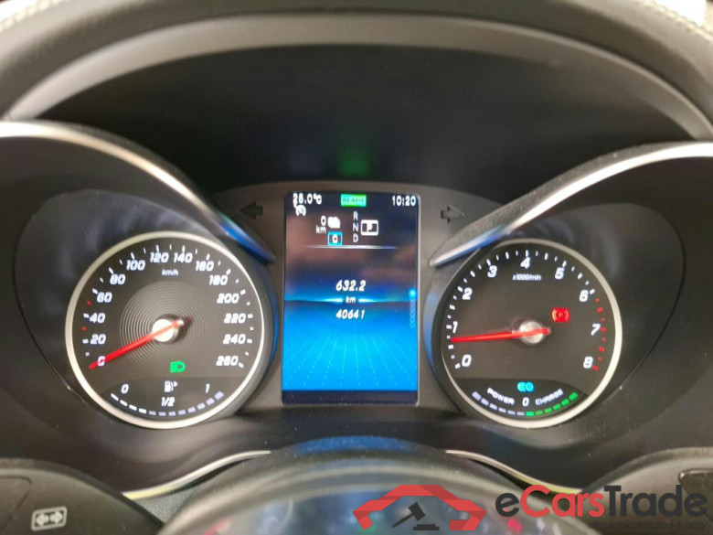 MERCEDES-BENZ GLC Coupe / 2019 / 5P / Coupé 2.0 GLC 300 E BUSINESS LINE 4MATIC #6