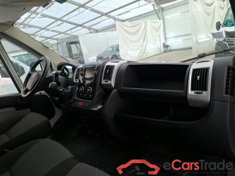 FIAT Ducato VU 4p Fourgon 3 0 M H2 2 0 Multijet 115 Pack Pro Nav #5