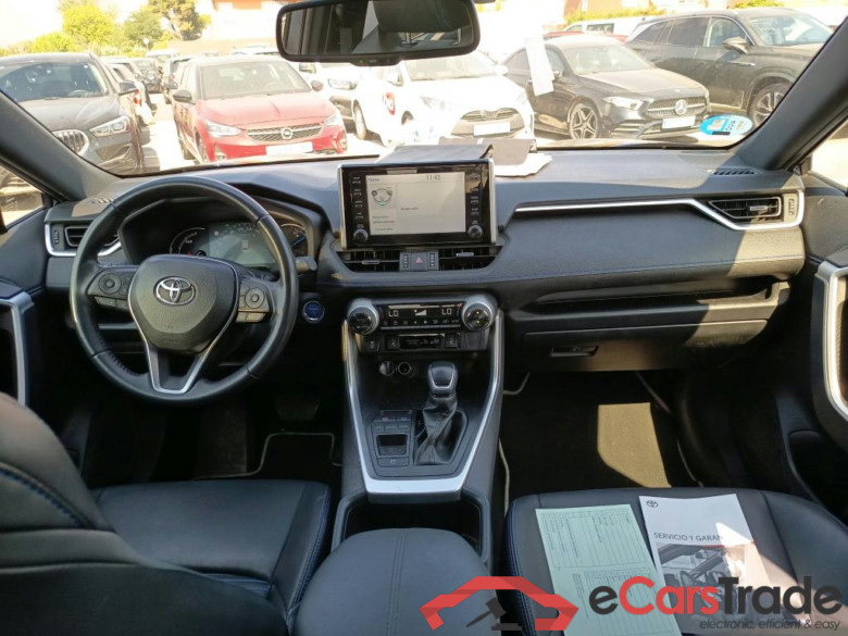 TOYOTA Rav4 / 2018 / 5P / todoterreno 2.5l 220H Style #3