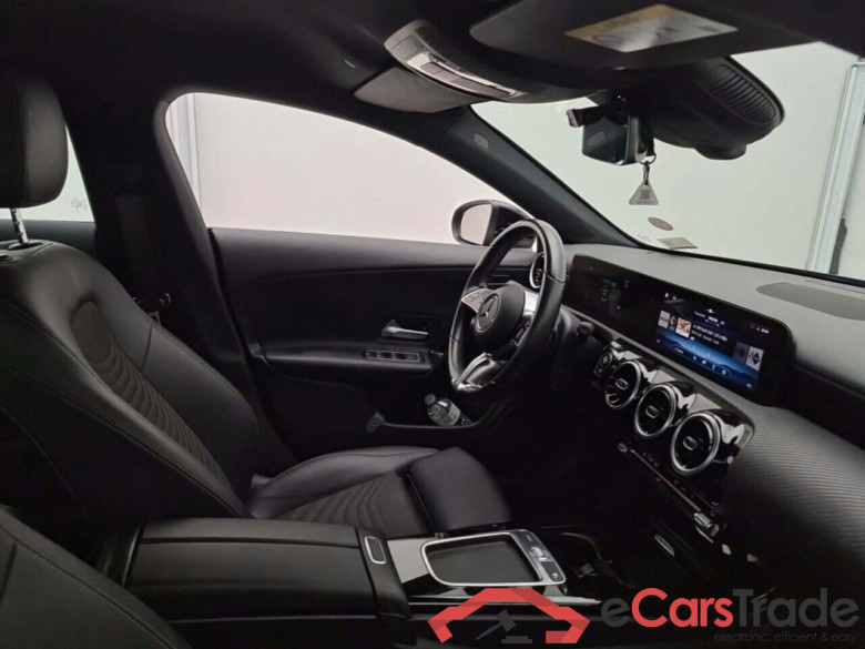 MERCEDES-BENZ CLA-klasse 200 Business Line #3