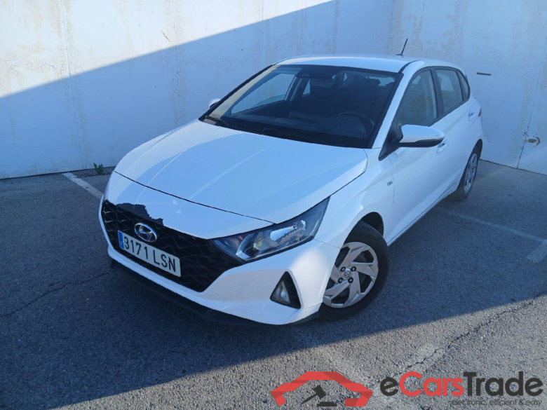 HYUNDAI i20 / 2020 / 5P / berlina con portón 1.0 TGDI 74kW (100CV) 48V Essence #1