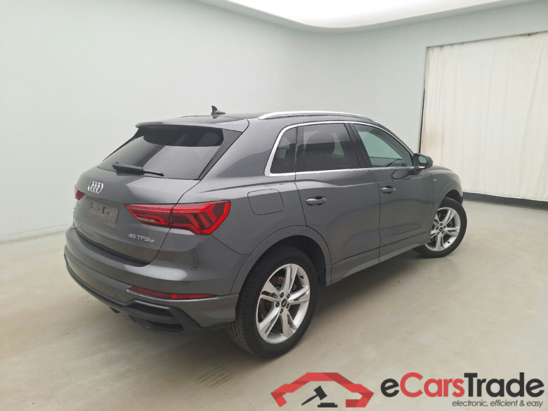 Audi, Q3 '18 PHEV, Audi Q3 45 TFSI e S tronic S Line 5d #4