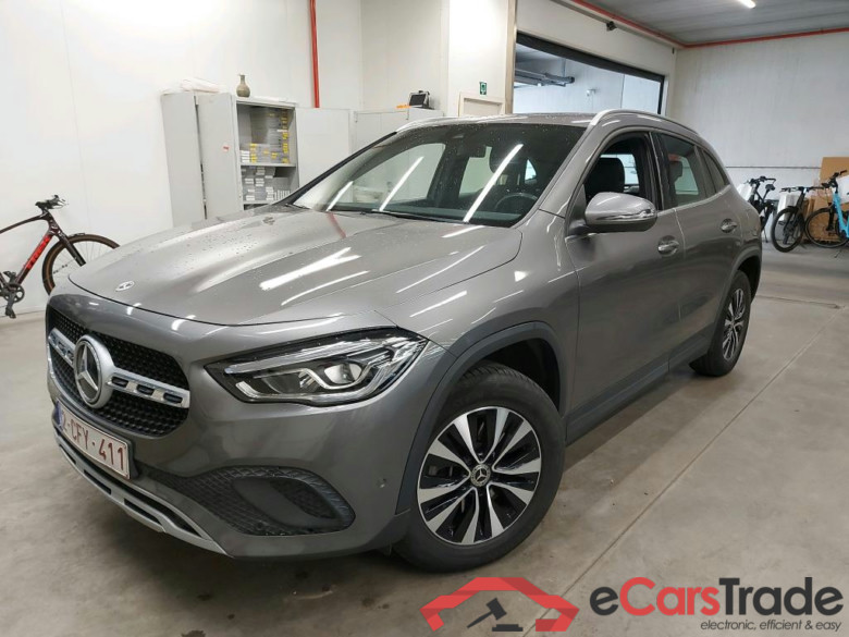 MERCEDES - MER GLA 250e 218PK DCT Business Solution & Smartphone Integration  * HYBRID *