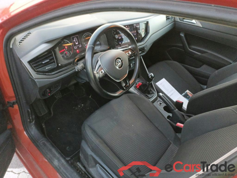 VOLKSWAGEN Polo / 2017 / 5P / berlina con portón Advance 1.0 59kW (80CV) #3