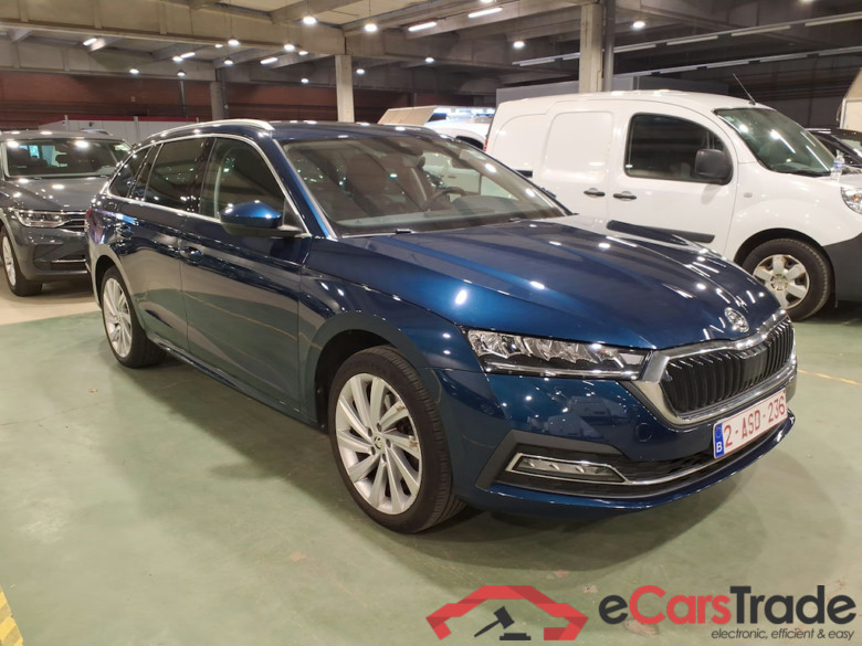 Skoda Octavia Combi 1.4 TSI Plug-In Hybrid Ambition Aut. LED Virtual Navi KeylessGo Camera Klima PDC ... #2