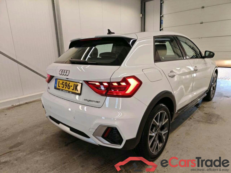 AUDI A1 citycarver 30 TFSI epic #2