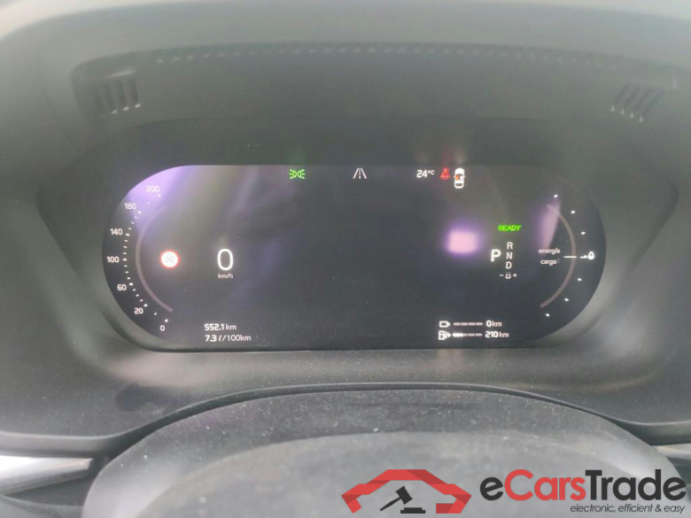 VOLVO XC60 / 2017 / 5P / todoterreno 2.0 T6 AWD Recharge Inscription Exp Auto #4