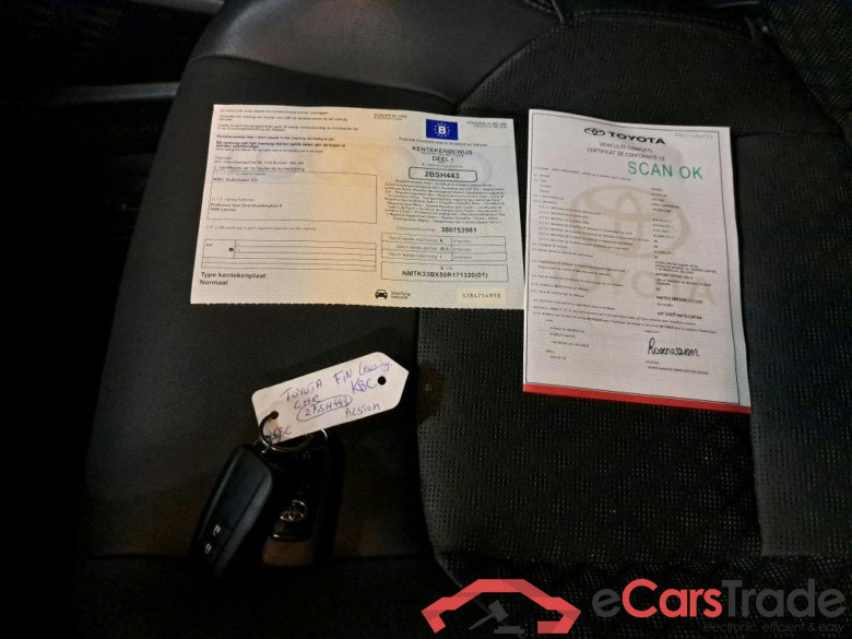 TOYOTA - TOY C-HR VVT C-Hic 122PK  E-CVT Bi-Tone Pack Premium & Navigation * HYBRID * #4