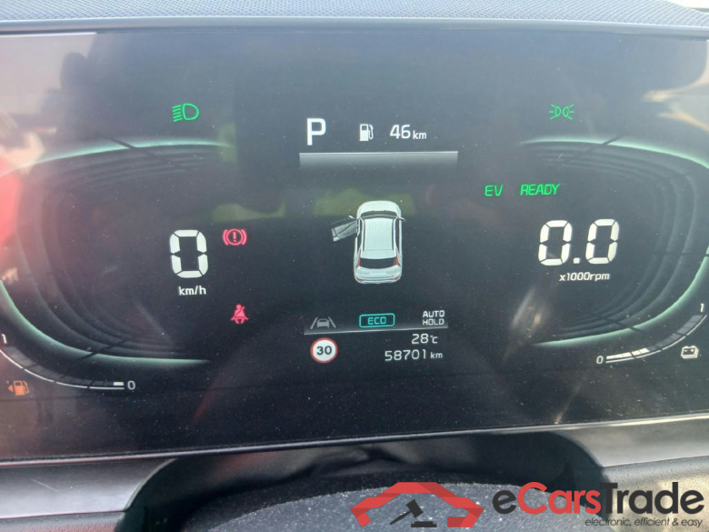 KIA Niro / 2022 / 5P / crossover 1.6 GDi HEV 104kW (141CV) Drive #4