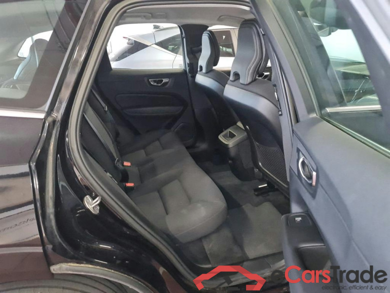 VOLVO XC60 2.0 B4 D MHEV MOMENTUM PRO AUTO #6