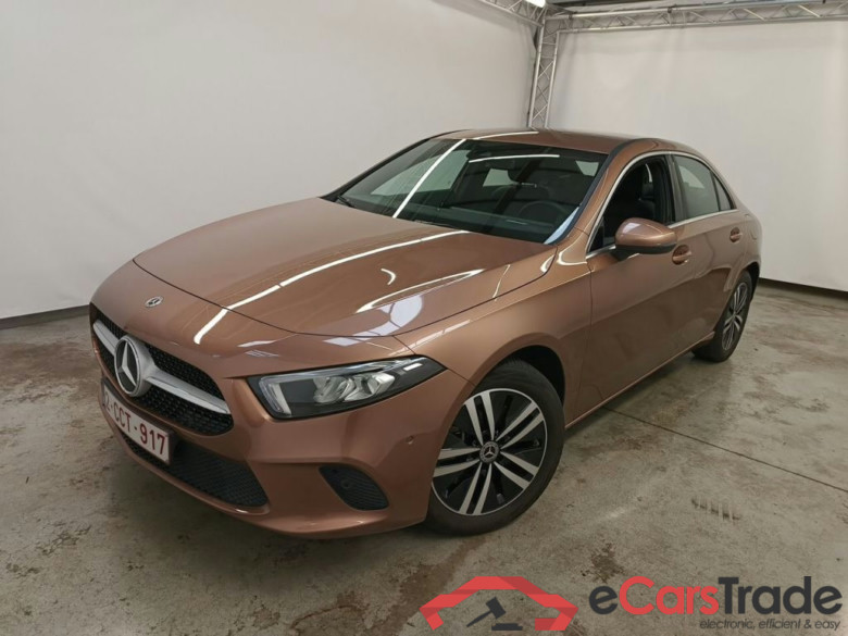 Mercedes-Benz A-Klasse A 250 e Business Solution 5d
