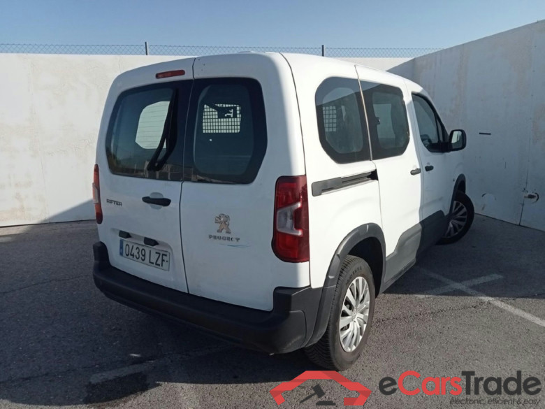 PEUGEOT Rifter / 2018 / 5P / combi Active Pack Busin. Standard BlueHDi 73kW #2